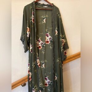 easel Olive Green Floral Open-Front Kimono
